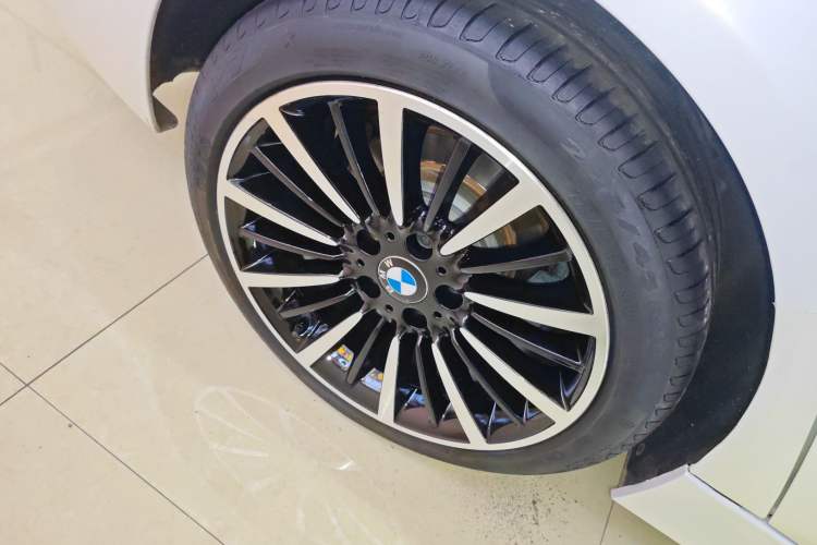 Used BMW 3 Series 2018 320Li Fashion Model
