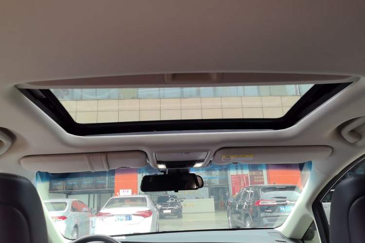 Used Honda Elysion 2019 2.0L Hybrid Luxury Edition