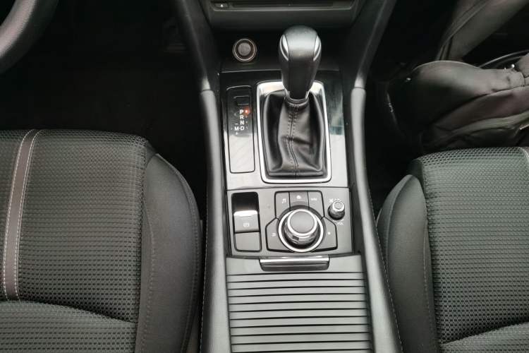 Used Mazda Mazda 3 Axela 2017 Sedan 1.5L Automatic Luxury Model Emission Standard China V
