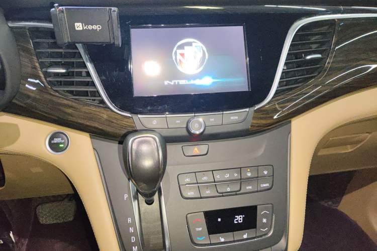 Used Buick GL8 2017 ES 28T Premium Version China V Standard
