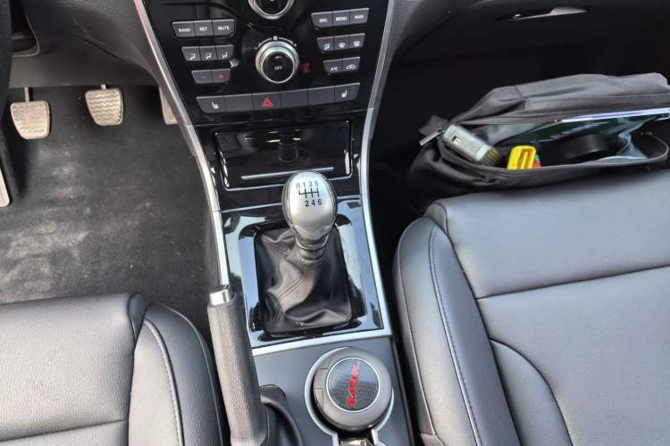 TDK.VehicleDetails.img