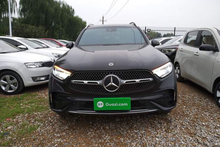 Used Mercedes-Benz GLC 2024 GLC 260 L 4MATIC Luxury Model 5 Seats
