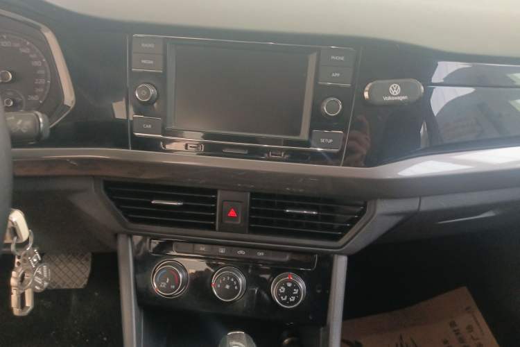 Used Volkswagen Bora 2019 Revised Version 1.5L Automatic Comfort Edition China VI Standard
