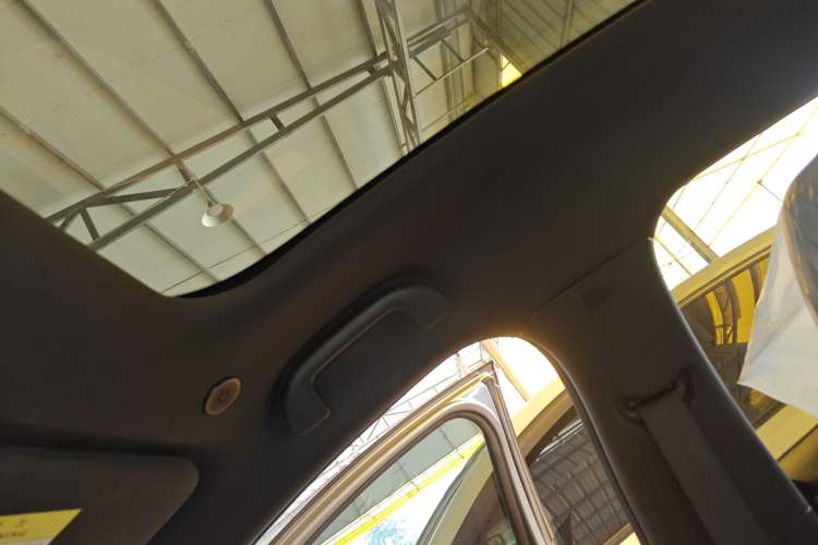 Used BYD Dolphin 2023 420 km Fashion Edition
