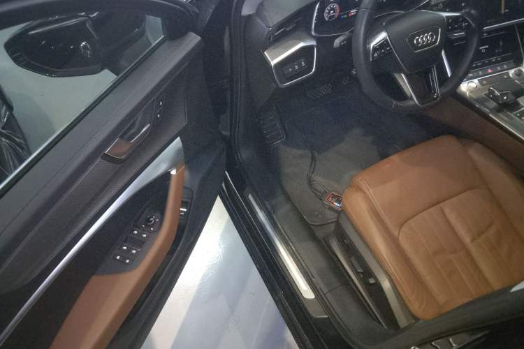 Used Audi A6L 2019 40 TFSI Luxury Prestige Edition
