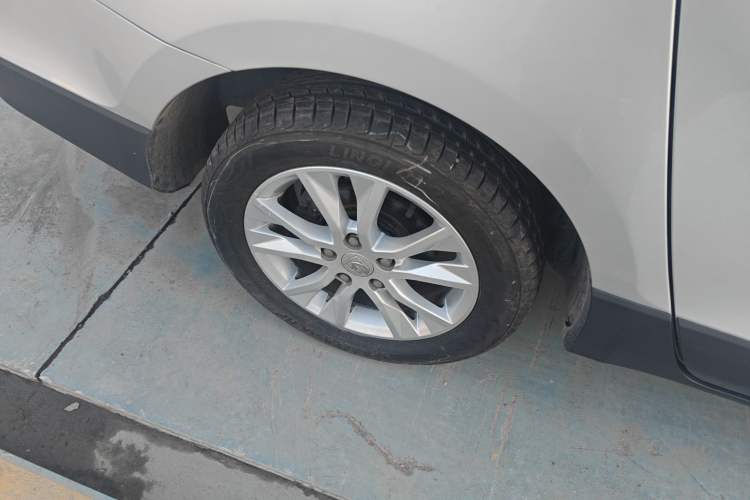 Used Baojun 730 2014 1.5L Manual Luxury Navigation ESP Version 7 Seats