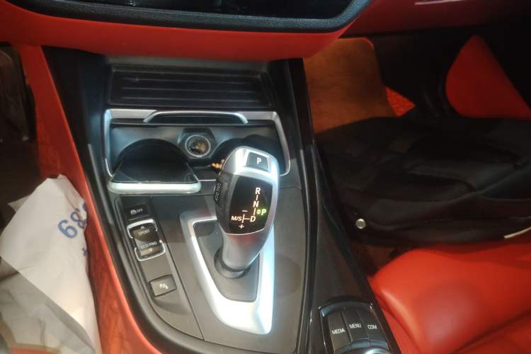 Used BMW 2 Series 2019 225i Convertible Coupe Sports Design Package