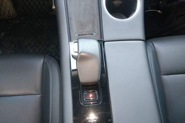 Used Hima AITO M5 2022 Extended-Range Four-Wheel Drive Ultimate Edition
