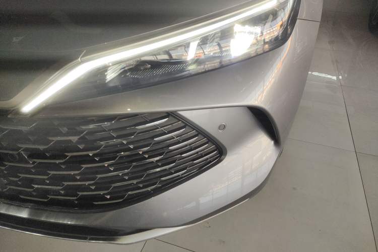 Used BYD Qin L 2025 DM-i Smart Drive 120KM Superior Model