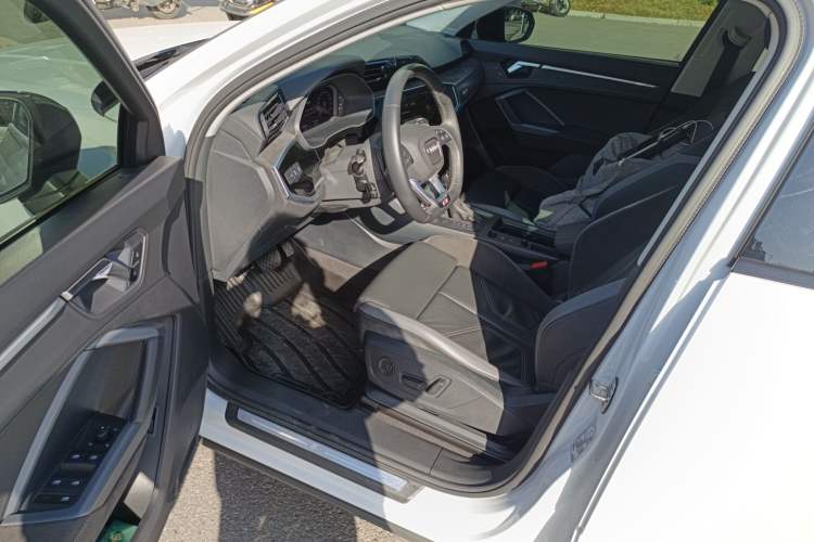 Used Audi Q3 Sportback 2020 40 TFSI Fashion Model
