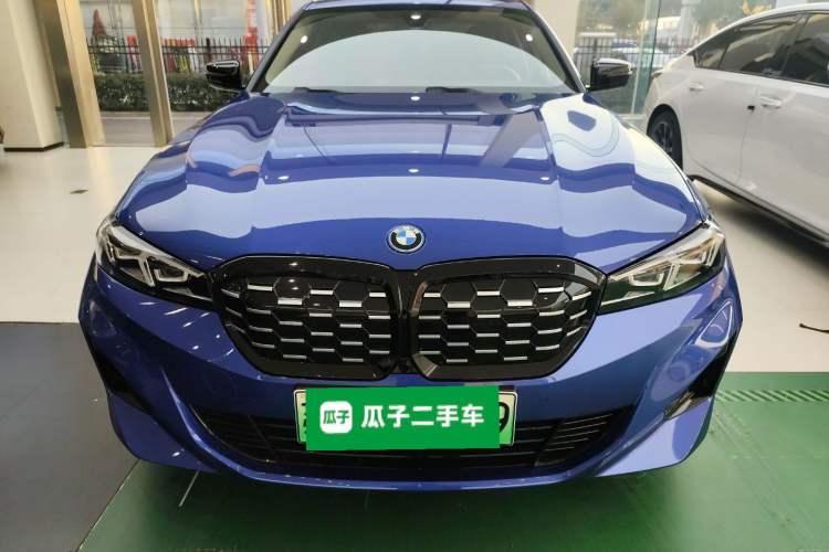 Used BMW i3 2023 eDrive 40 L Midnight Edition
