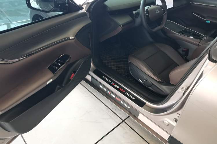 Used  A07 2025 Blue Whale Pure Electric Version 625 Luxury Model
