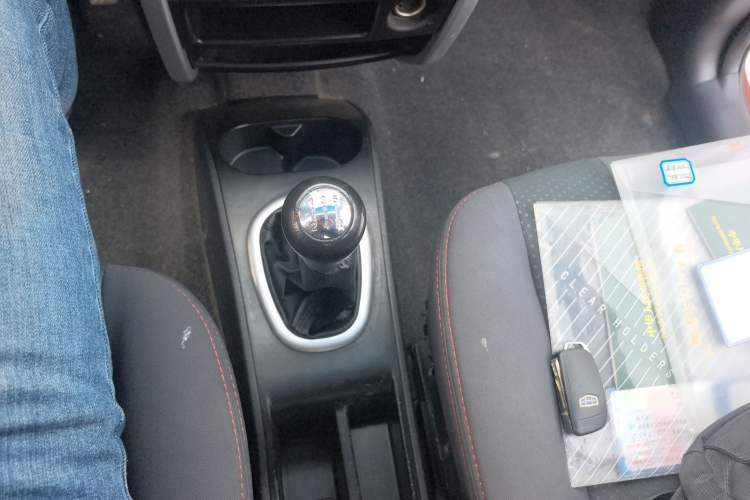 Used Changan CX20 2014 1.4L Manual Sport Edition China V Standard
