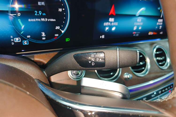 Used Mercedes-Benz E-Class 2023 Updated E 300 L Fashion Edition
