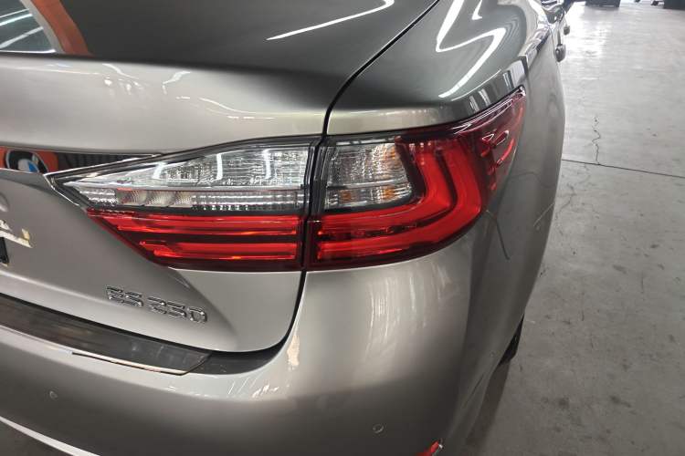 Used Lexus ES 2015 250 Elegant Edition
