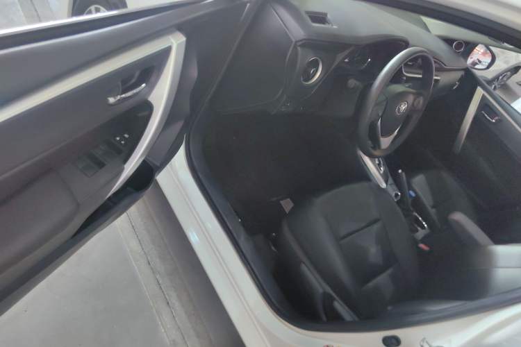 Used Toyota Corolla 2017 Revised Version 1.2T S-CVT GL-i
