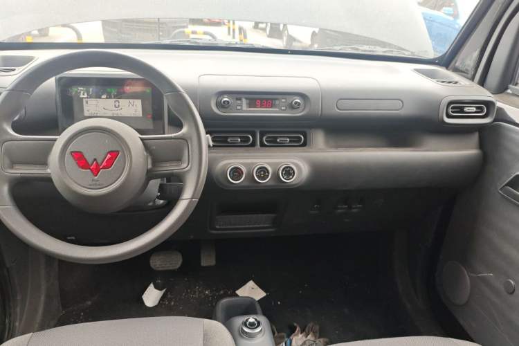Used Wuling Zhiguang New Energy 2025 Comfort Model