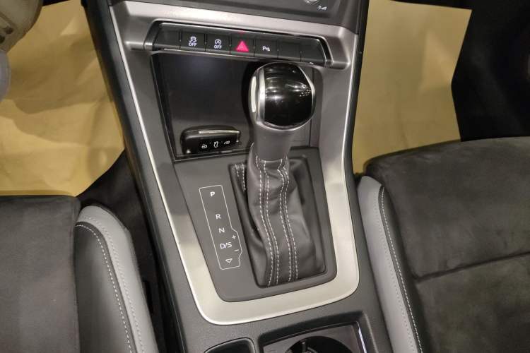 Used Audi Q3 2019 35 TFSI Fashion Dynamic Model