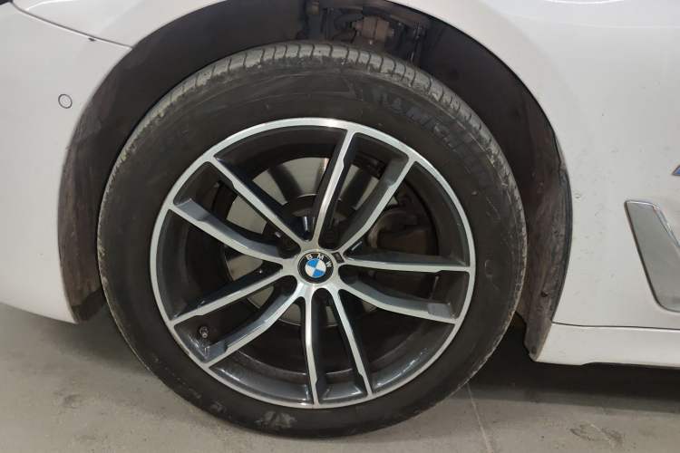 Used BMW 5 Series 2022 Second Facelift 525Li M Sport Package
