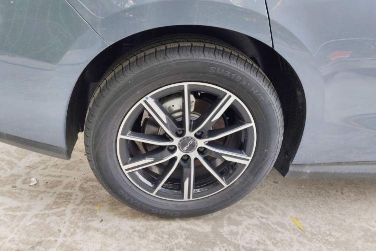 Used BYD Seal 06 New Energy 2024 DM-i 120KM Prestige Model
