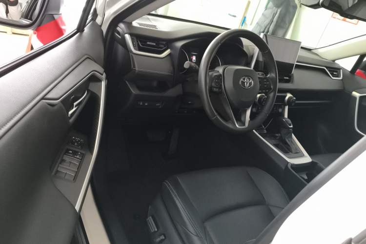 Used Toyota Wildlander 2020 2.0L CVT Two-Wheel Drive Prestige Edition
