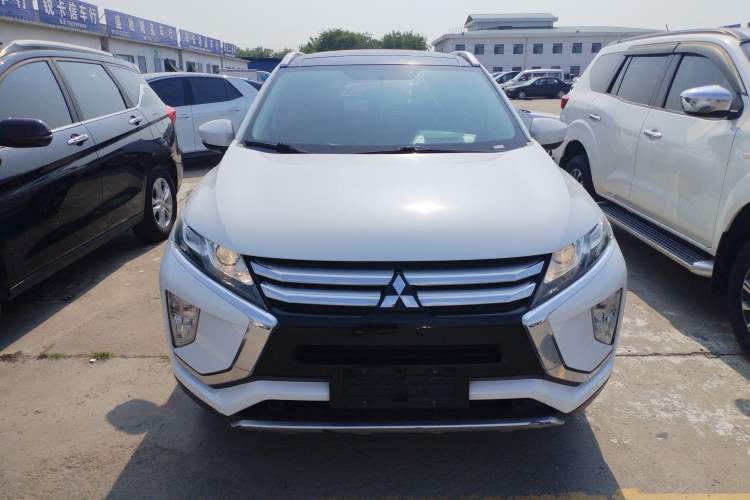 Used Mitsubishi Eclipse Cross 2019 1.5T CVT Two-Wheel Drive Dream Edition China VI Standard
