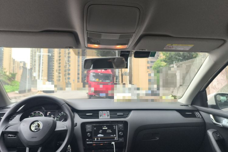 Used Skoda Octavia 2018 1.6L Manual Standard Edition
