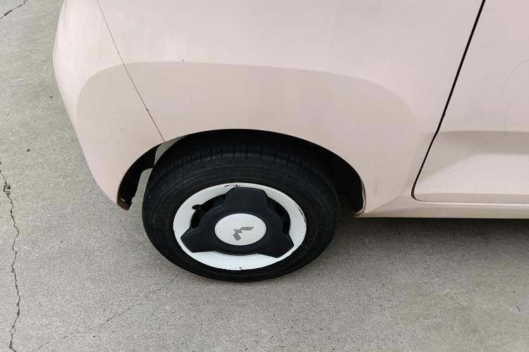 Used Wuling Hongguang MINIEV 2021 Macaron Premium Model – Lithium Iron Phosphate
