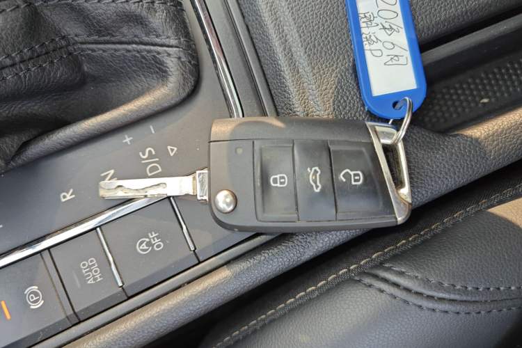 Used Volkswagen Lavida 2019 1.5L Automatic Comfort Edition China VI Standard