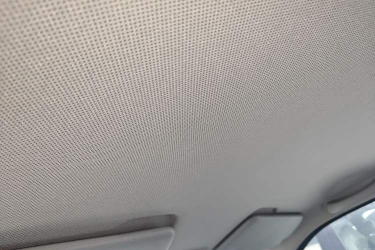 Used Wuling Hongguang MINIEV 2021 Macaron Premium Model – Lithium Iron Phosphate
