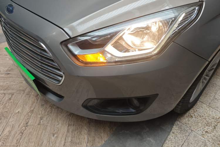 Used Ford Escort 2015 1.5L Manual Comfort Model