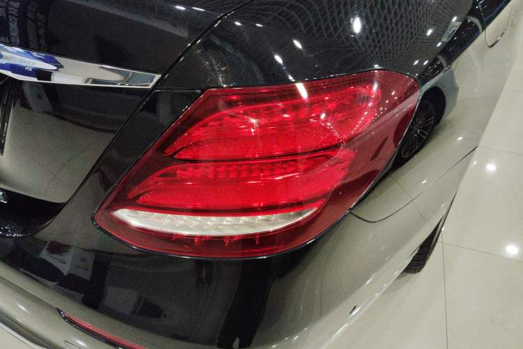 Used Mercedes-Benz E-Class 2020 E 300 L Luxury Model
