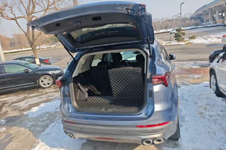 Used JETOUR X70 PLUS 2021 1.5T DCT Mountain 7-Seater
