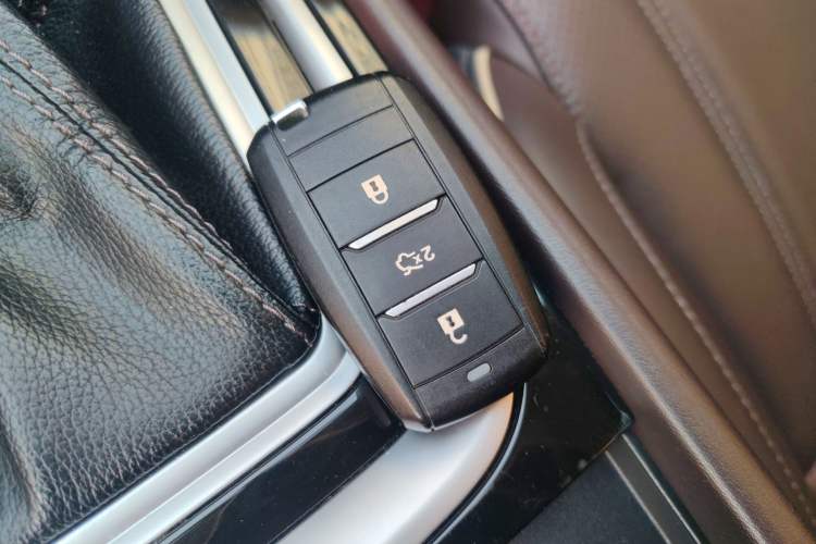 Used Changan Raeton CC 2018 1.5T Automatic Haoya Model China V Standard