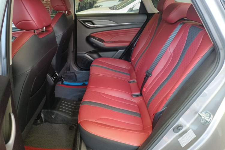 Used Changan Eado 2021 PLUS Blue Whale NE 1.4T GDI DCT Prestige Model
