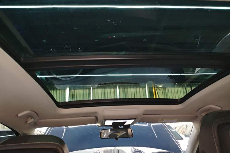 Used Volkswagen Passat 2021 330TSI Luxury Edition
