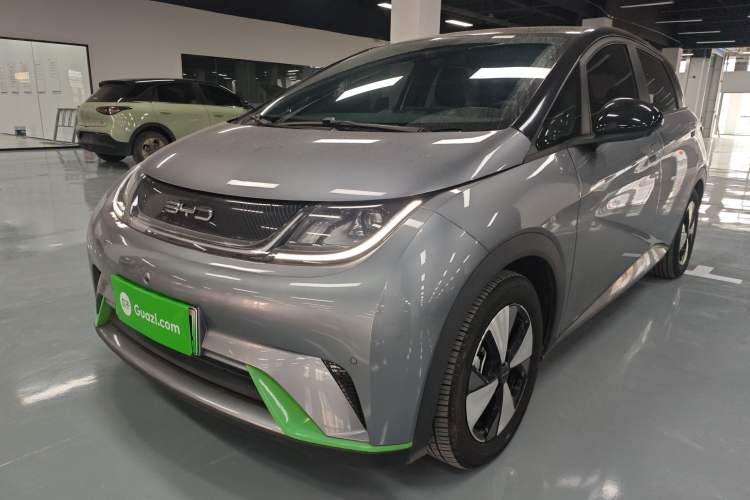 Used BYD Dolphin 2023 420 km Fashion Edition