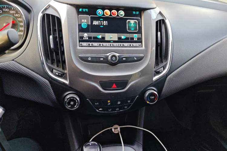 Used Chevrolet Cruze 2018 320 Automatic Pioneer Sunroof Edition