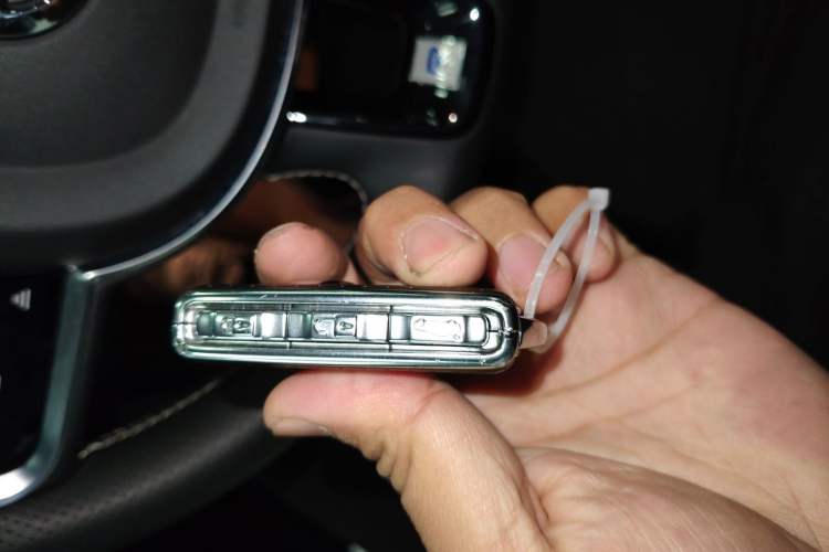 Used Volvo XC60 2019 T5 4x4 Smart & Dynamic Sport Edition China VI Standard
