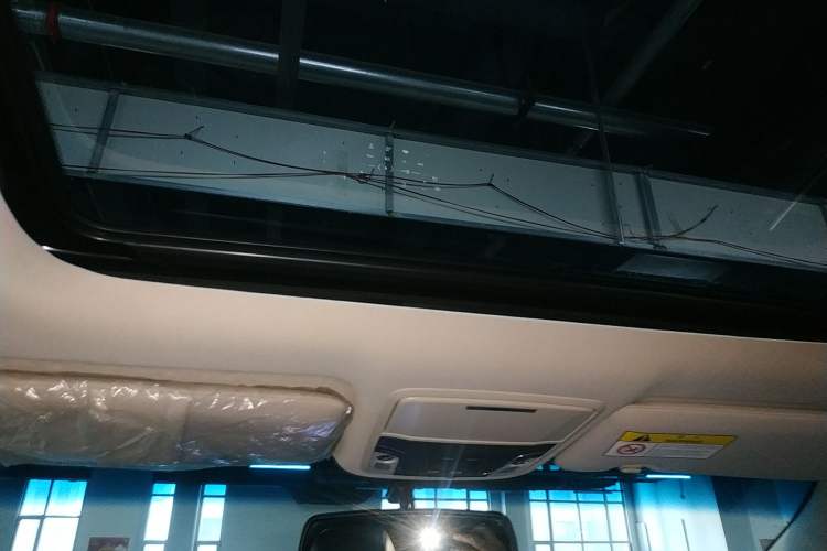 Used Honda Elysion 2016 2.4L Luxury Edition
