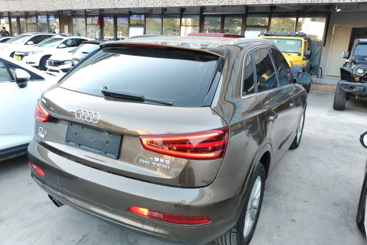 Used Audi Q3 2015 35 TFSI Comfort Model