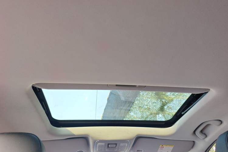 Used Geely Auto Vision X6 2020 1.4T CVT Luxury Edition
