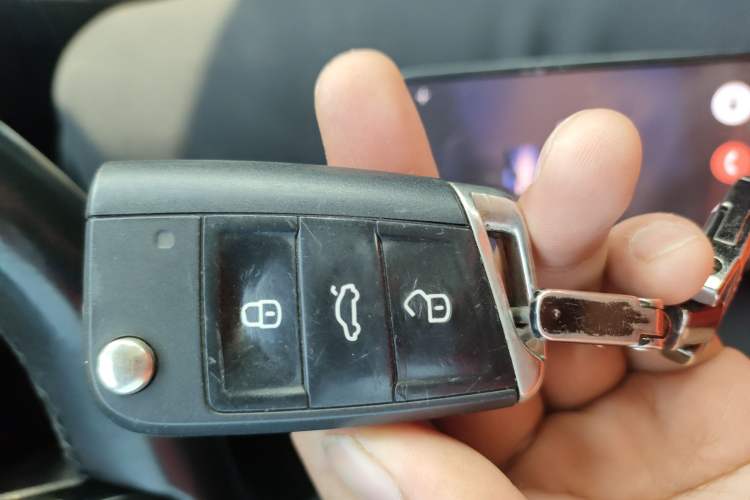 Used Volkswagen Tharu 2020 280TSI Two-Wheel Drive Luxury Plus Version China VI Standard