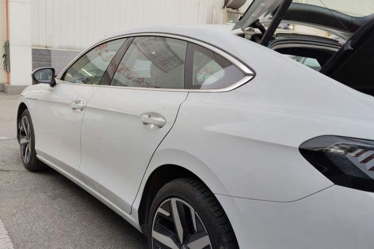 Used Volkswagen Lamando 2025 Lavida L 280TSI DSG Cool & Spicy Edition
