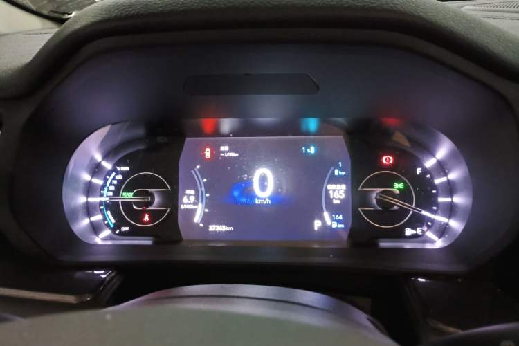 Used  Grand Commander PHEV 2020 2.0T Plug-in Hybrid Leading Edition
