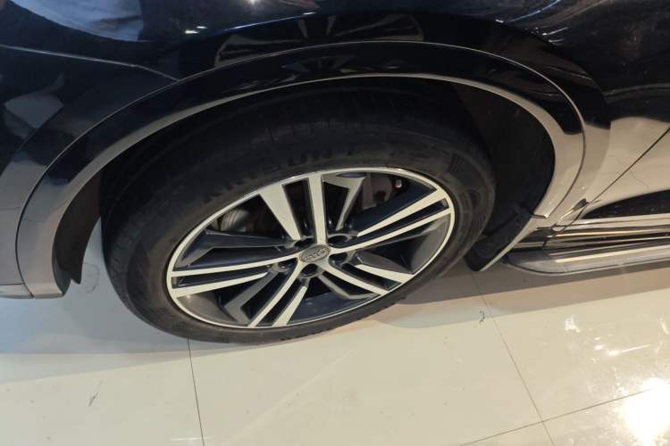 Used Audi Q5L 2020 Updated 40 TFSI Prestige Fashion Edition