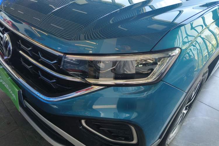 Used Volkswagen Tayron 2023 280TSI Two-Wheel-Drive Luxury Plus Advanced Version
