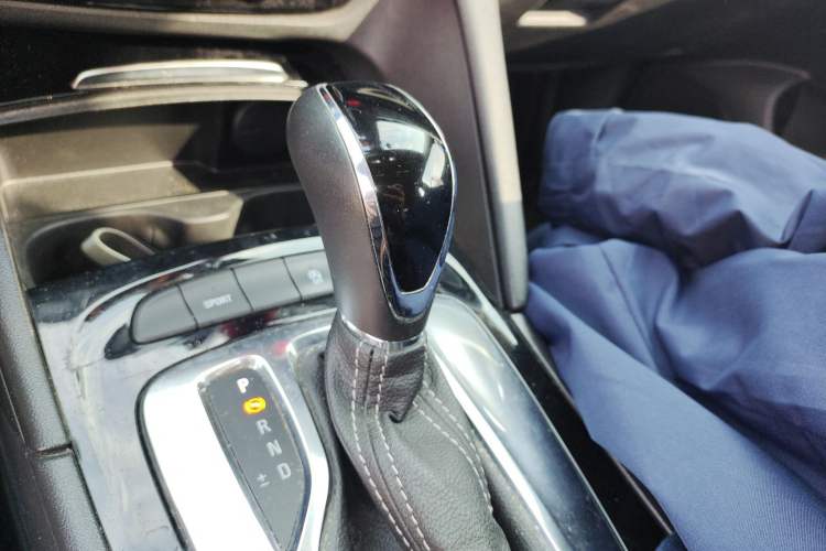 Used Buick Regal 2019 20T Elite Version China V Standard
