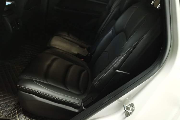 Used Baojun 530 2020 1.5T CVT Prestige Connected Version 6 Seats
