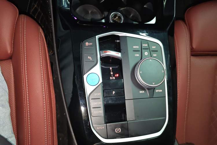 Used BMW iX3 2022 Updated Leading Version
